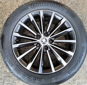 Originál sada disků Škoda Kodiaq 5x112 R18 Trinity - 2