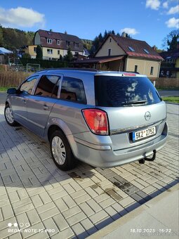 Opel Astra Caravan H 1.6i 16V - 2