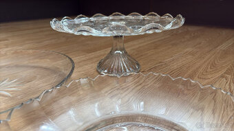 3 skleněné starožitné mísy velké - 2