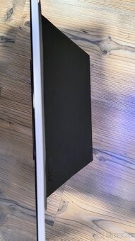 Malý přenosný monitor – jako nový 💼
 - 2