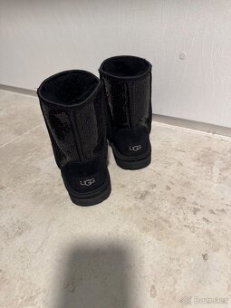 Bity Ugg - 2