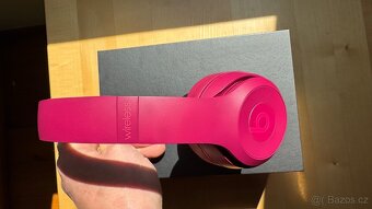 Beats Solo 3 wireless headphones - 2