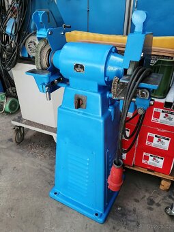 Dvoukotoučová bruska a leštička - 2