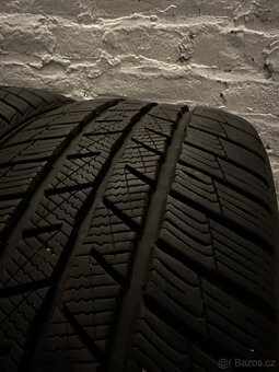 Zánovní 225/45/17 zimni - 2