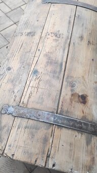 Velká dřevěná truhla - 2