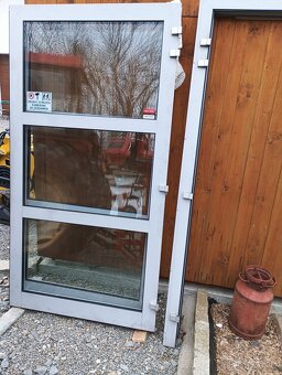 Garážové dveře, vchodové dveře - 2