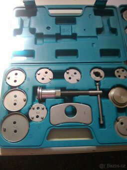 Stlačovák brzdových pístů--Svářečka plastových trubek - 2