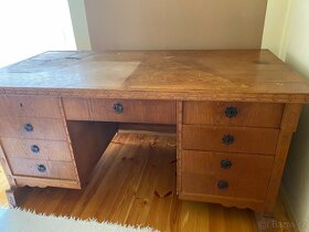 Starozitny dubovy stul - 2