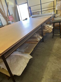 stůl (střihárenský) - 2