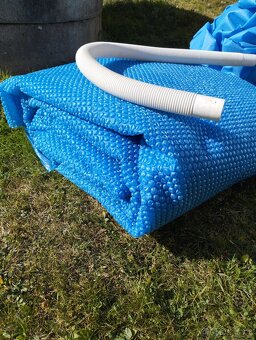 Bazén s nafukovacím lemem+bublinková fólie - 2