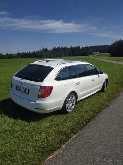 Škoda Superb - 2