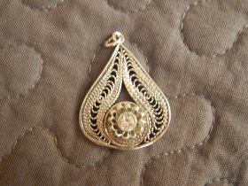 přívešek slza filigrán - 2