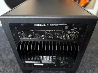 Yamaha hs8s - 2