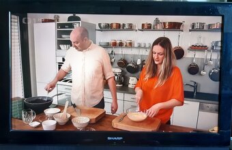 Prodám Televizi LCD Sharp 32SH7E 82cm - 2