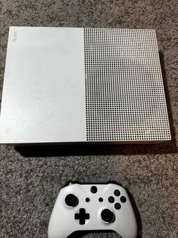 Xbox one s - 2