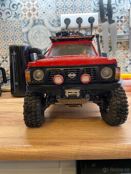 Nissan Patrol 1:10 - 2