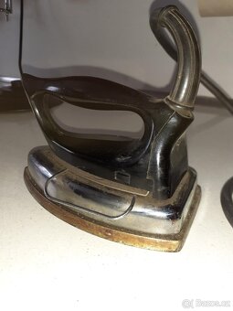 Cestovní žehlička - 2