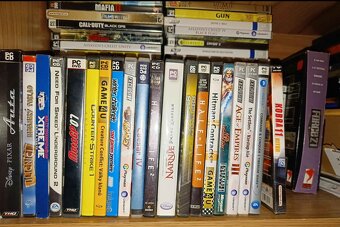 Prodám sbírku 75 her PC her - 2