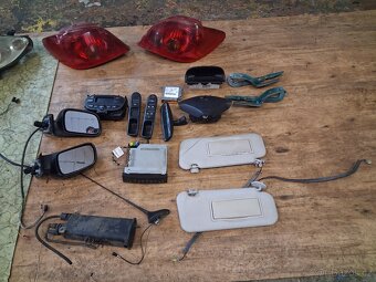 Peugeot 307 rok 2005 veskere dily - 2