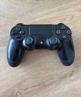 PS4 Slim 500GB - 2