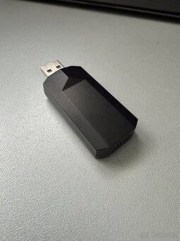 Bezdrátový Carplay Android auto adaptér - 2