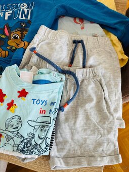 Set oblečení na dítě 86-92 - 2