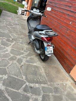 Piaggio 200 Nová Stk  - 2