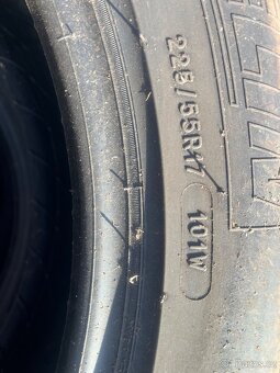Michelin 225/55R17 - 2