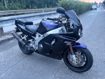 Honda Cbr 900 Rr Fireblade - 2