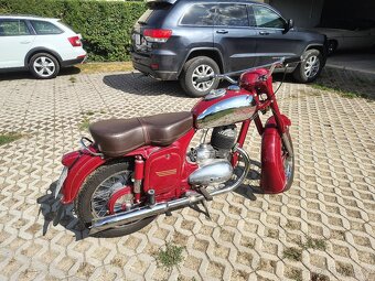 Jawa 250 353 kývačka - 2