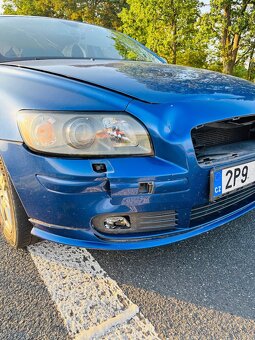 Prodám Volvo V50 sport po nehodě - 2