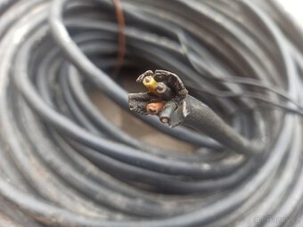 Prodám kabel 4Cx1,5 - 2