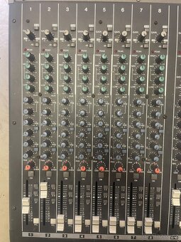 Mixpult Yamaha GF12/12 - 2