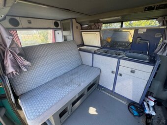 Kompletni interier T4 California - 2