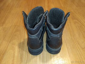 zimní boty vel. 32, délka stélky 20 cm - 2
