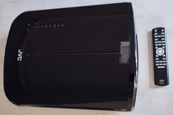 JVC DLA-HD350 - 2