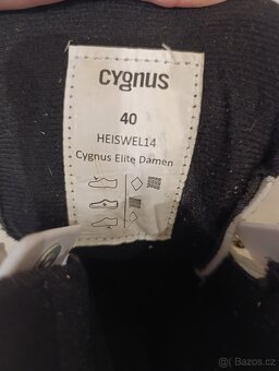 Dámské kolečkové brusle Cygnus, vel.40 - 2