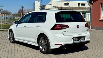 Volkswagen Golf //1.6TDi//81kW//R-LINE//LED SVĚTLA// - 2