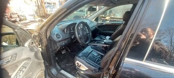Mercedes Benz GL CDI 320 4Matik na náhradní díly - 2