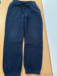3x tepláky H&M, vel. 140 - 2