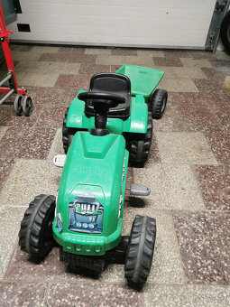 Dětský šlapací traktůrek - 2