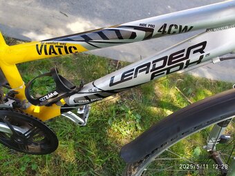 Leader Fox -dívčí kolo 19 '' - 2