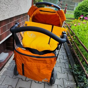 Prodám trojkombinaci kočárku Nomad Jane - 2
