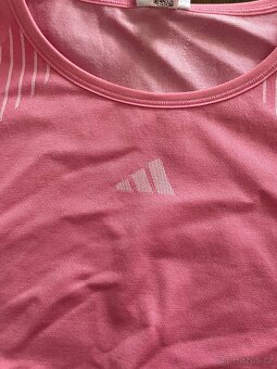 Tričko crop top Adidas Aeroready Aeroknit - 2