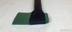 Univerzální sekera 640g, typ FISKARS - 2