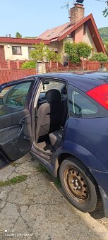 Ford Focus 1,6V I 16V 74KW - 2
