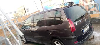 Peugeot 807 - 2