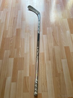 Hokejka Bauer Hyperlite I, flex 20, levá P92 - 2