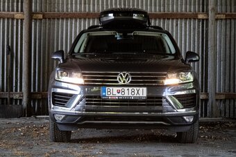 Volkswagen Touareg II 3.0V6 TDI BMT 4MOTION Mountain - 2