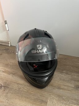 Helma Shark vel. S 55-56 cm - 2